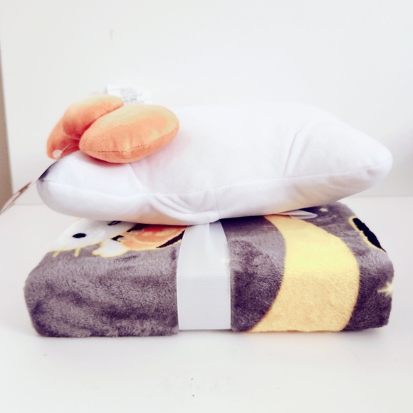 Hello Kitty Halloween Nogginz Pillow & Blanket Set - Picture 7 of 9